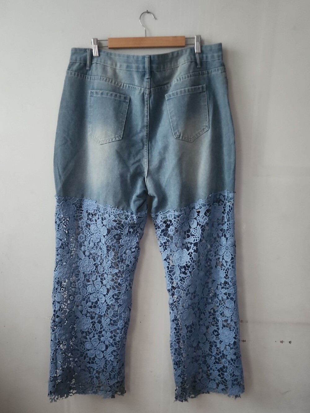 Women’s Blue Denim Wide-Leg Jeans with Lace Panels - Picture 8 of 13